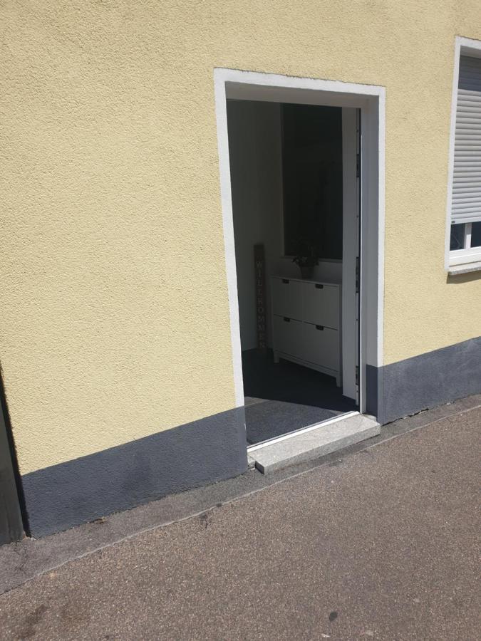 Fewo - Zur Alten Waescherei - Zentrumsnah - Garage Inklusiv Stuttgart Eksteriør bilde